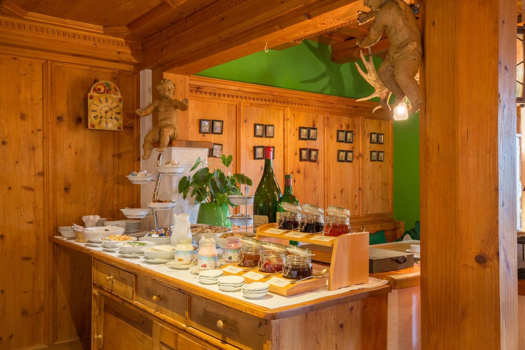 Hotel Restaurant Vinothek Lamm Бад-Херренальб Экстерьер фото